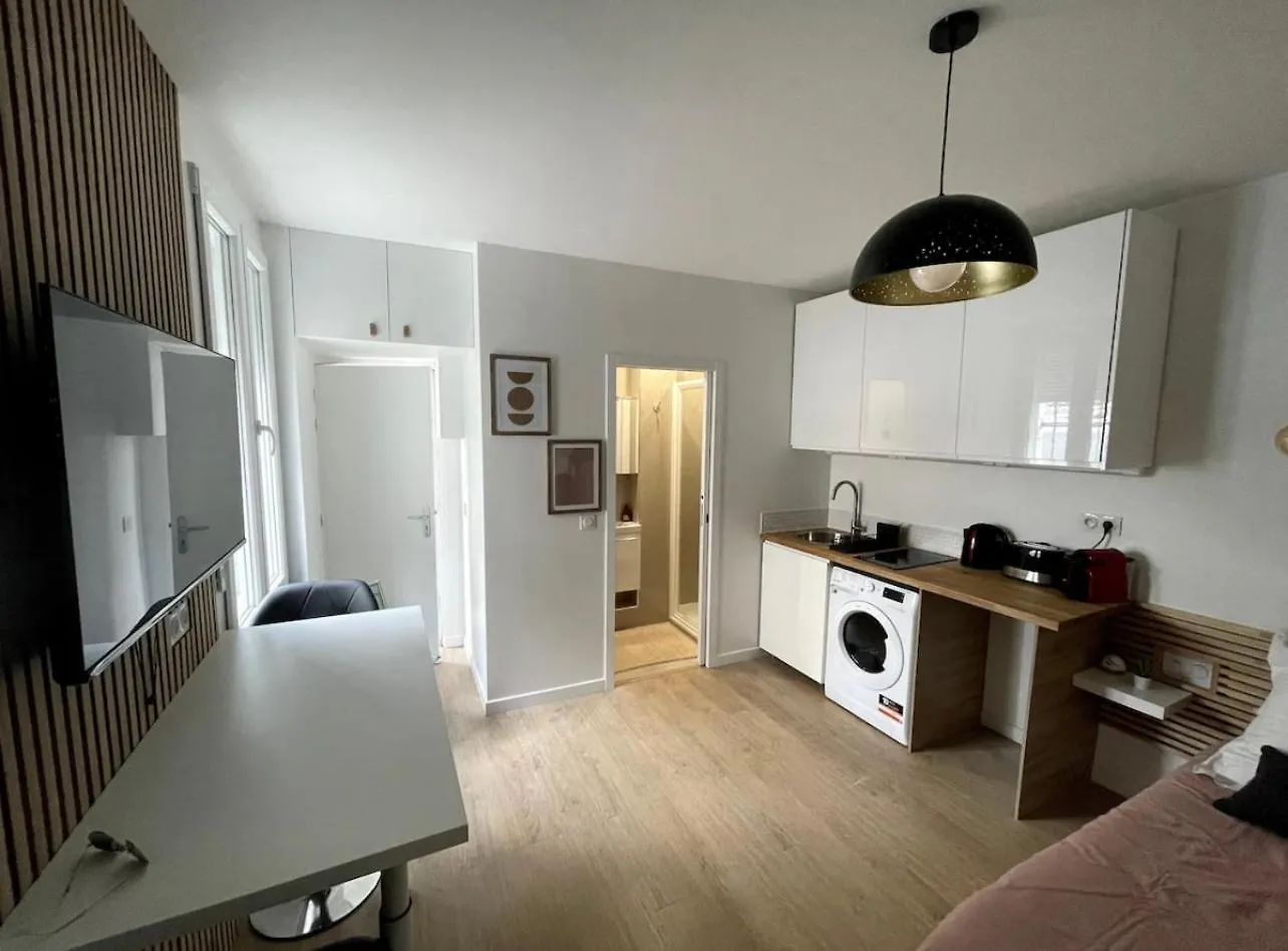 Appartement Eiffel Tour Cosy Rosalia Paris